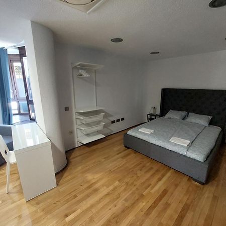 Coliving Corazon, Madrid Hotel ภายนอก รูปภาพ