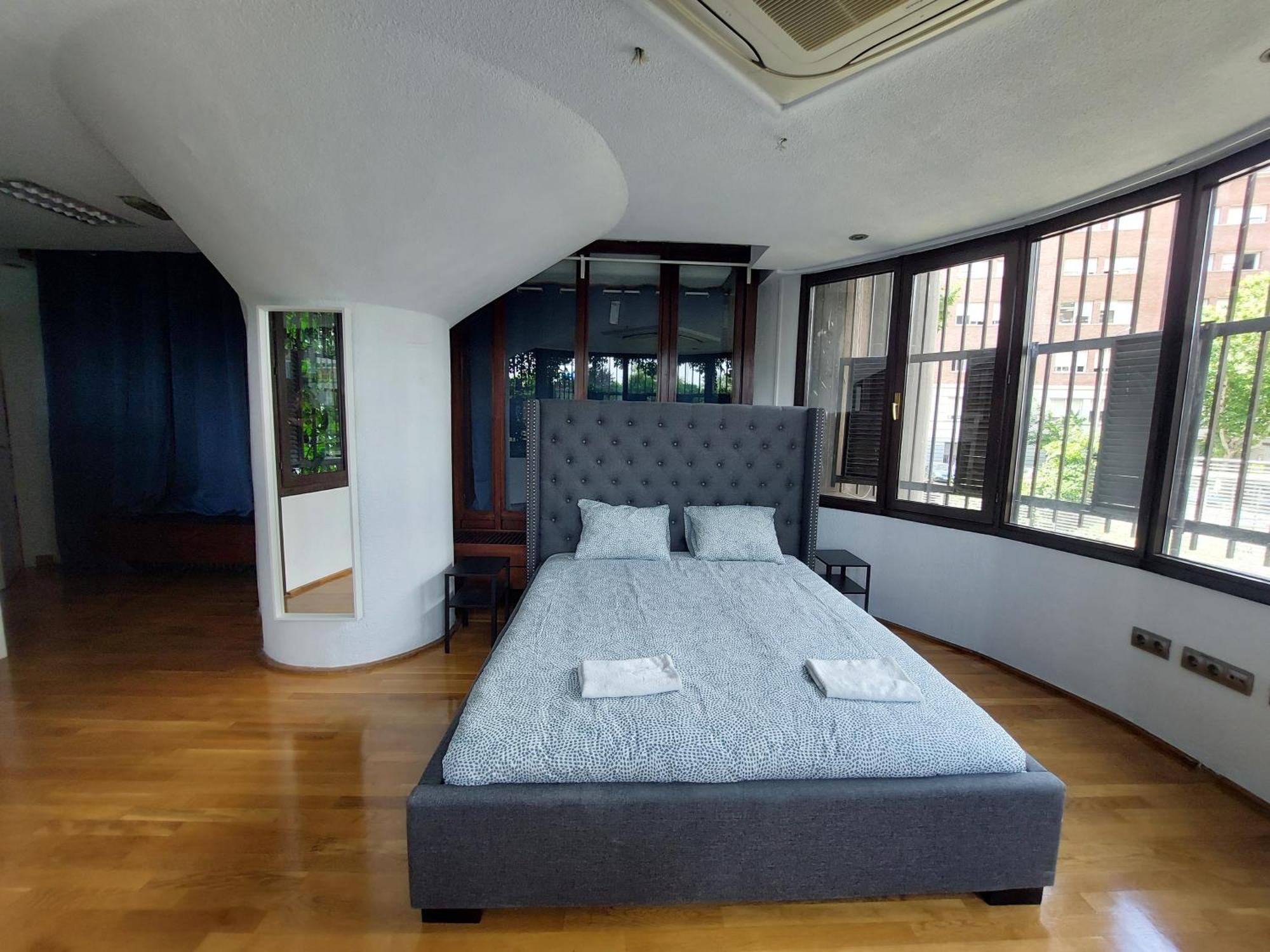 Coliving Corazon, Madrid Hotel ภายนอก รูปภาพ